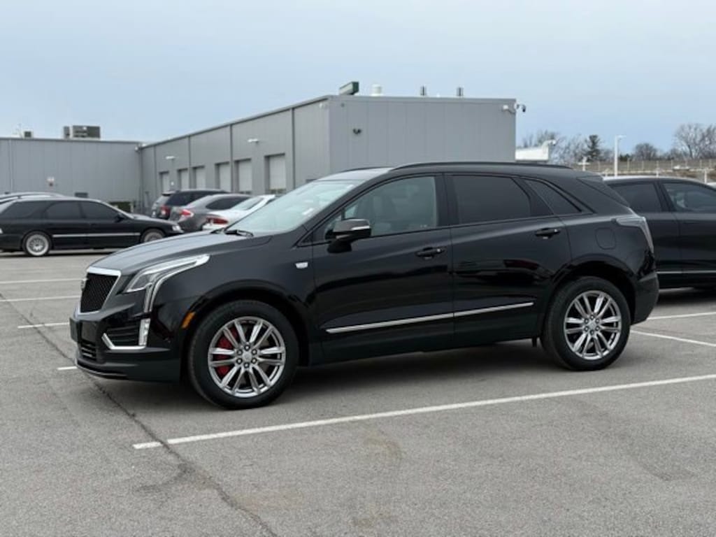 Used 2024 CADILLAC XT5 Sport SUV