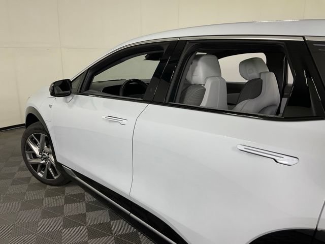 2026 Cadillac OPTIQ Luxury - Photo 34