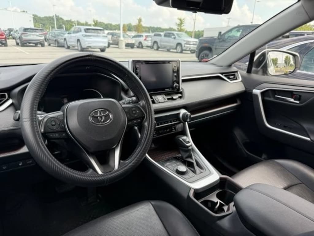 Used 2019 Toyota RAV4 Limited