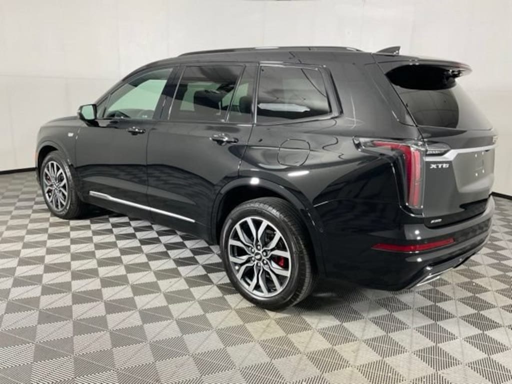 Used 2024 CADILLAC XT6 Sport SUV