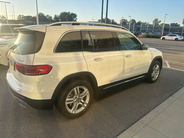 2022 Mercedes Benz GLB 250 photo 4