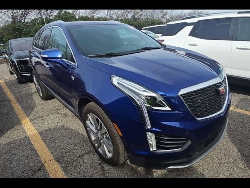 Used 2025 CADILLAC XT5 Premium Luxury SUV