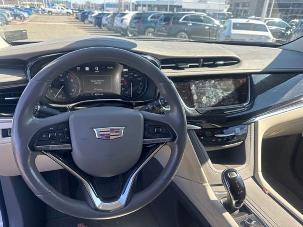 Used 2023 CADILLAC XT6 Premium Luxury SUV