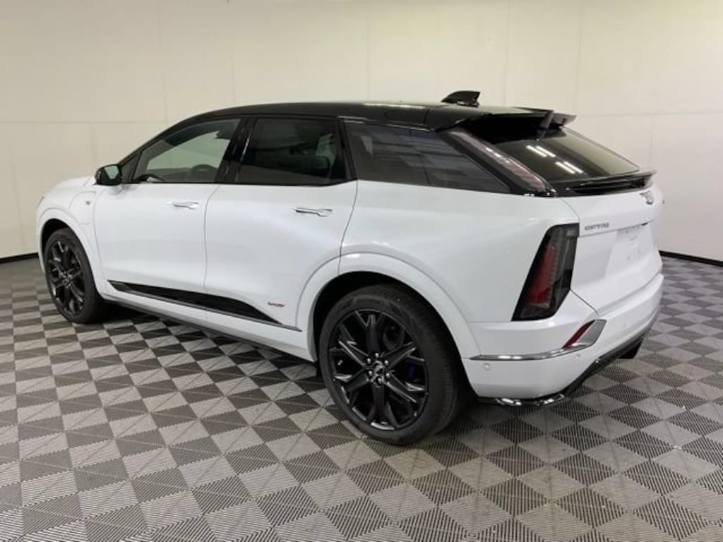 New 2026 CADILLAC OPTIQ V-Series SUV