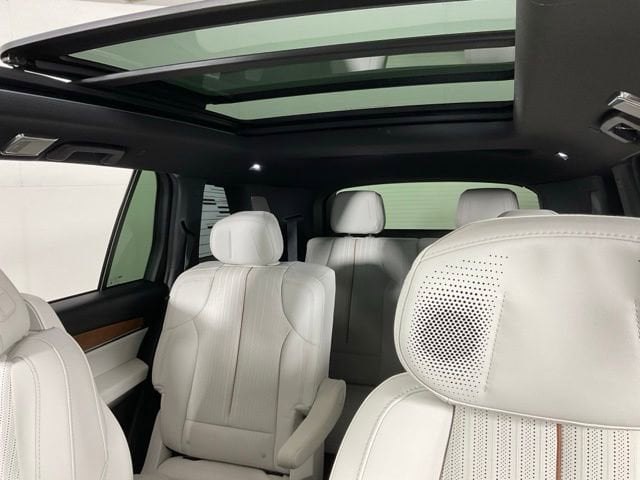 2026 Cadillac VISTIQ Luxury - Photo 33