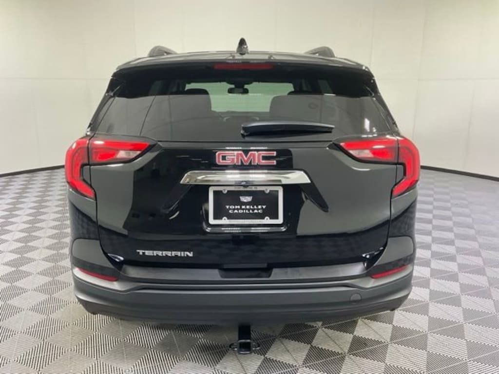 Used 2021 GMC Terrain SLE SUV