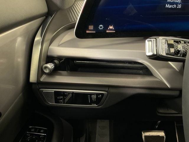 2026 Cadillac VISTIQ Luxury - Photo 23