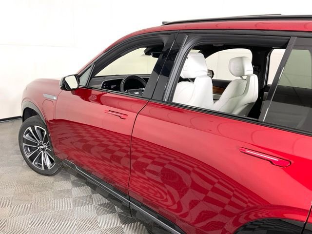 2026 Cadillac VISTIQ Sport - Photo 35
