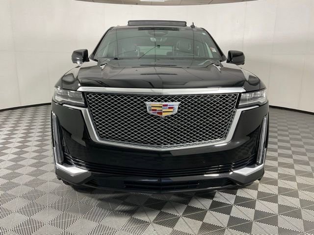 2024 Cadillac Escalade Premium Luxury photo 2