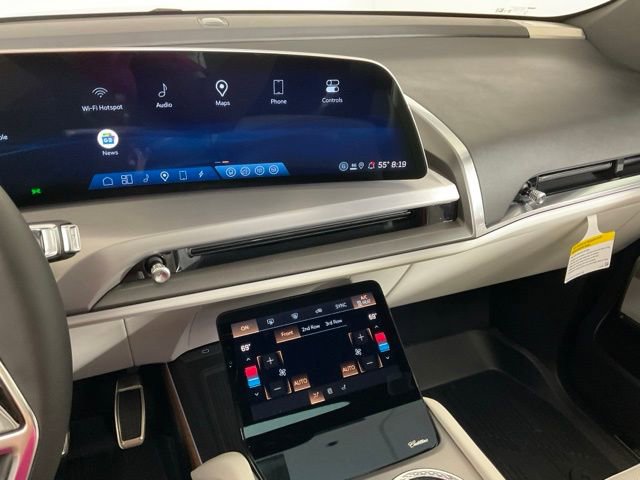 2026 Cadillac VISTIQ Sport - Photo 17