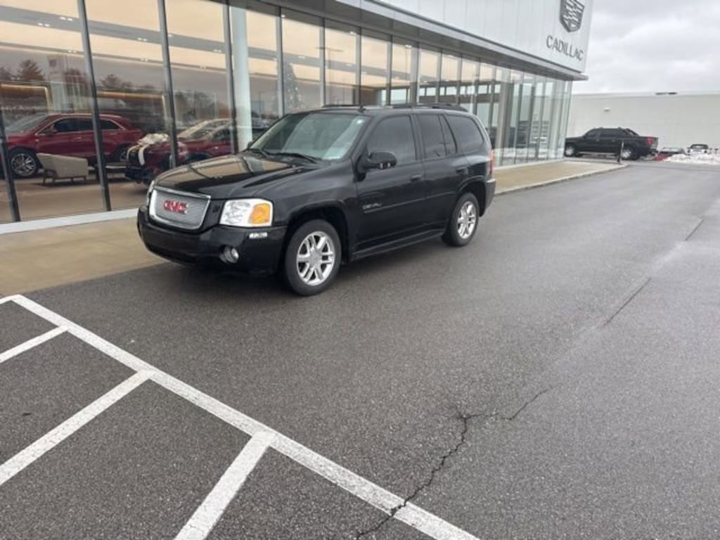 Used 2007 GMC Envoy Denali SUV