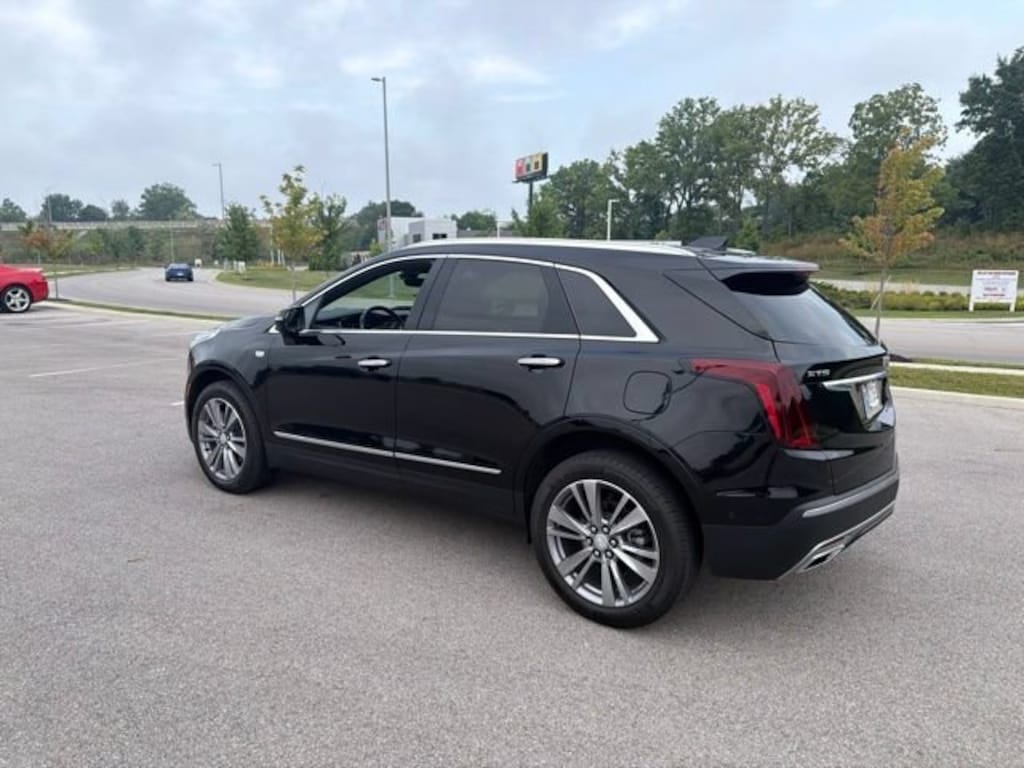 Used 2024 CADILLAC XT5 Premium Luxury SUV