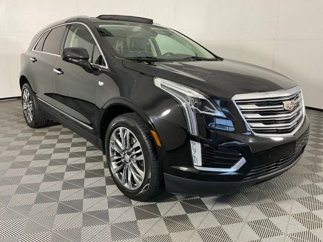 2017 Cadillac XT5 Premium Luxury photo 3