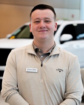 Staff member ANTONIO SPARKS from 97586e588346
