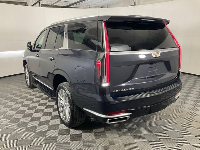 2024 Cadillac Escalade Premium Luxury photo 4
