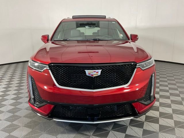 2025 Cadillac XT6 Sport photo 3