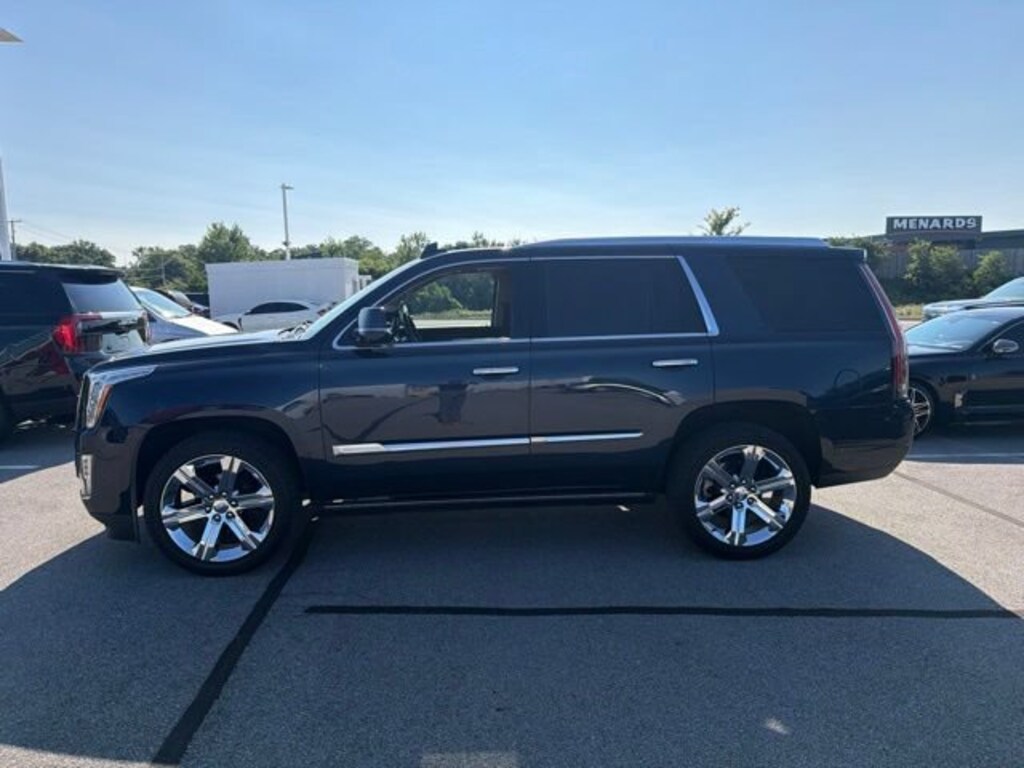Used 2020 CADILLAC Escalade Premium Luxury SUV