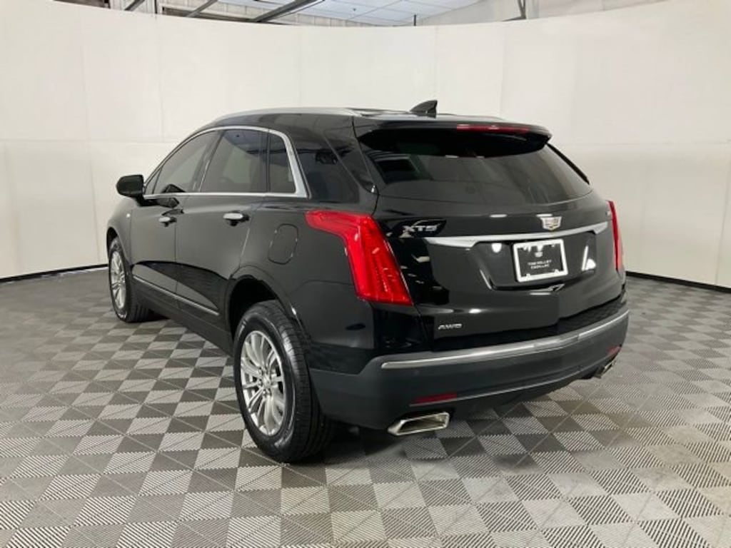 Used 2019 CADILLAC XT5 Luxury AWD SUV