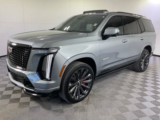2025 Cadillac Escalade V-Series's photo