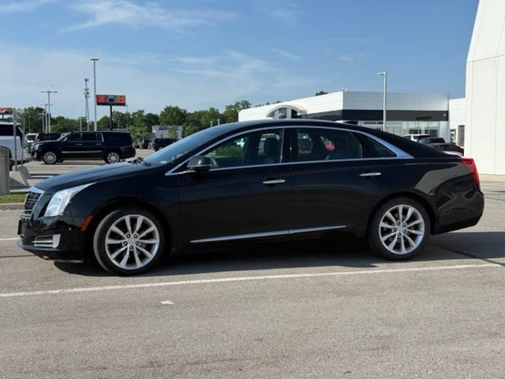 Used 2017 CADILLAC XTS Luxury Car