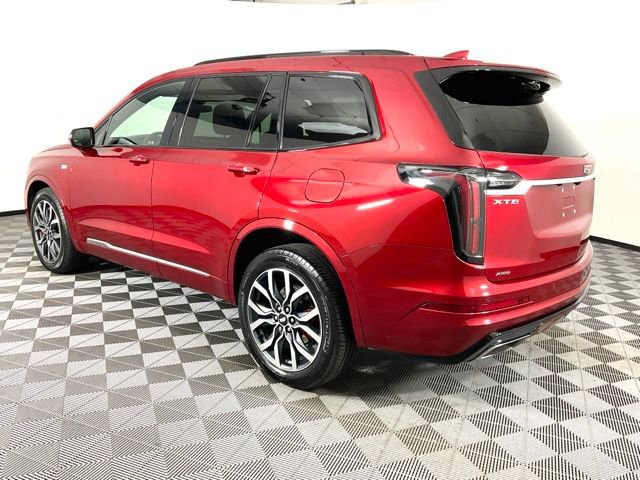 2023 Cadillac XT6 Sport photo 4