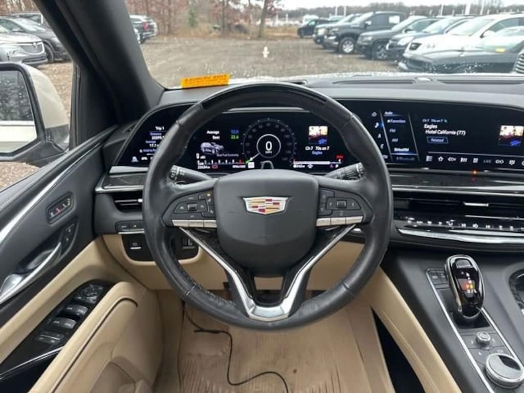 Used 2024 CADILLAC Escalade Premium Luxury SUV