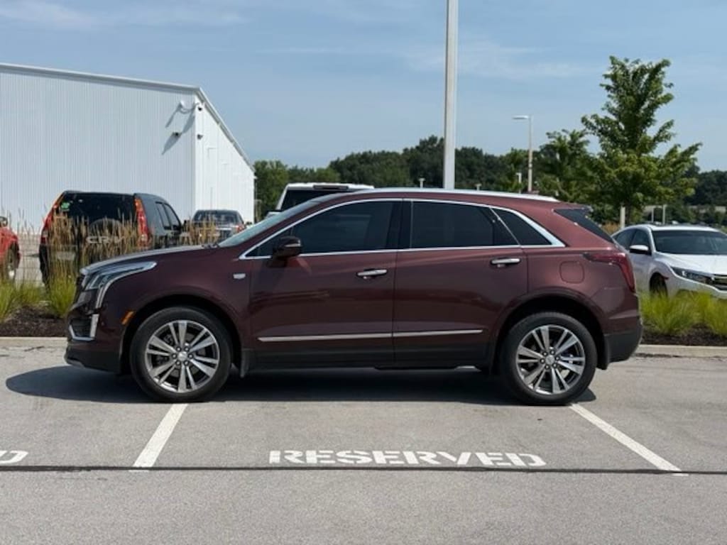 Used 2022 CADILLAC XT5 Premium Luxury SUV