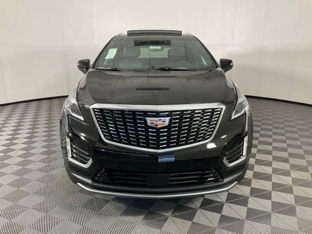 New 2025 CADILLAC XT5 Premium Luxury SUV