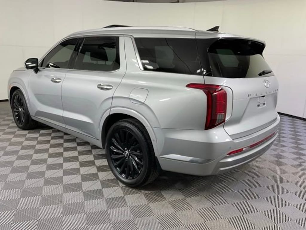 Used 2023 Hyundai Palisade Calligraphy