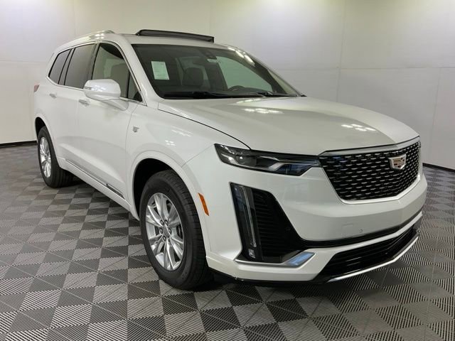 2025 Cadillac XT6 Luxury photo 3