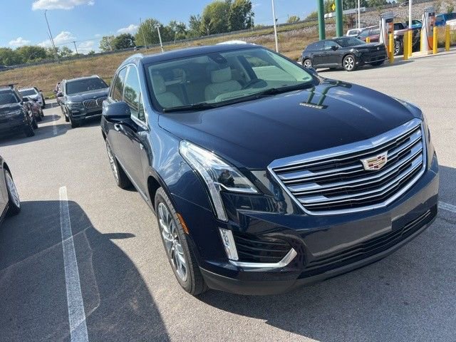 2017 Cadillac XT5 Premium Luxury photo 4