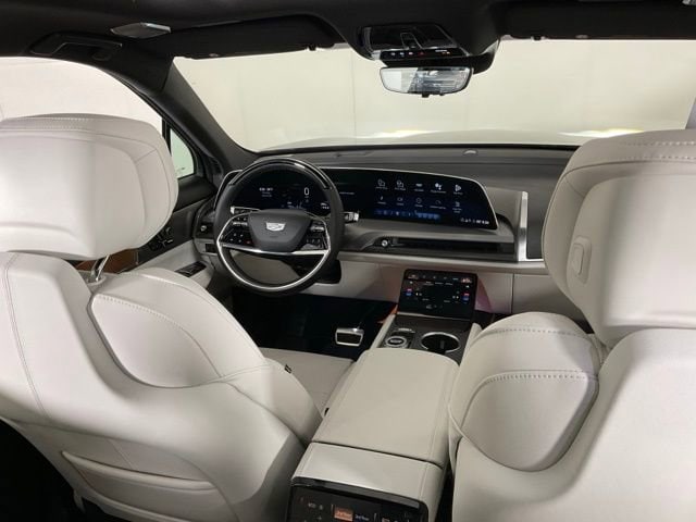 2026 Cadillac VISTIQ Sport - Photo 13