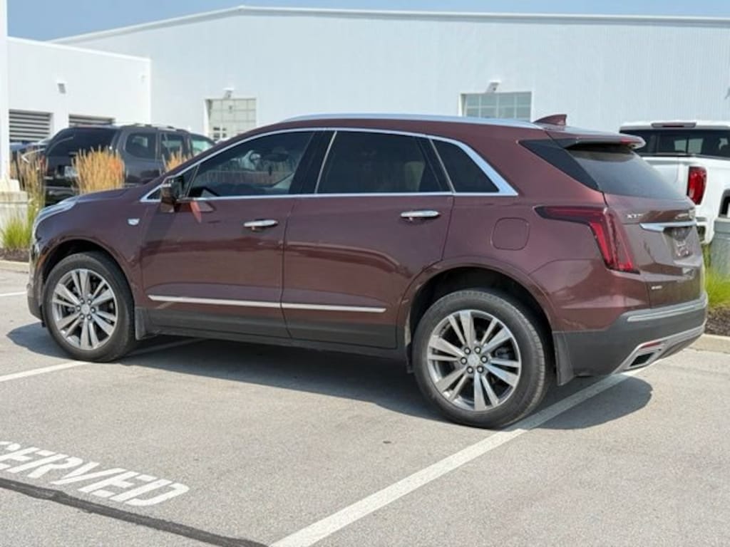 Used 2022 CADILLAC XT5 Premium Luxury SUV