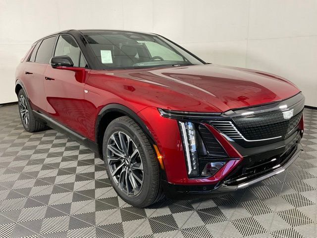 2026 Cadillac Lyriq Sport photo 4