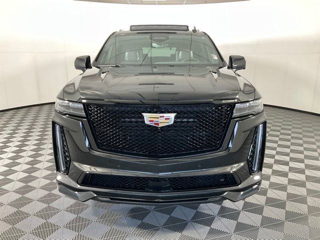 2024 Cadillac Escalade V-Series photo 2
