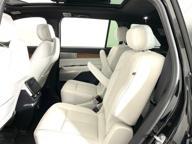 2026 Cadillac VISTIQ Sport - Photo 30