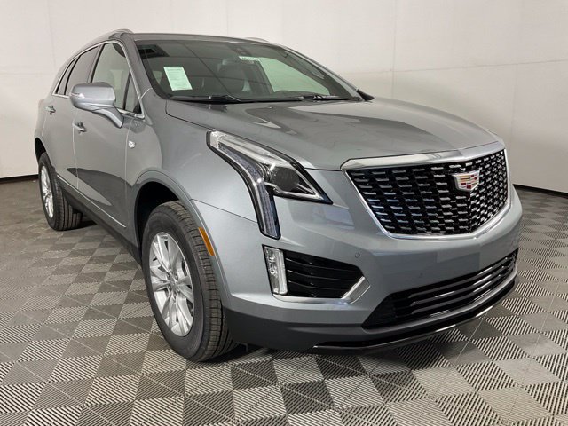 New 2026 CADILLAC XT5 Luxury SUV
