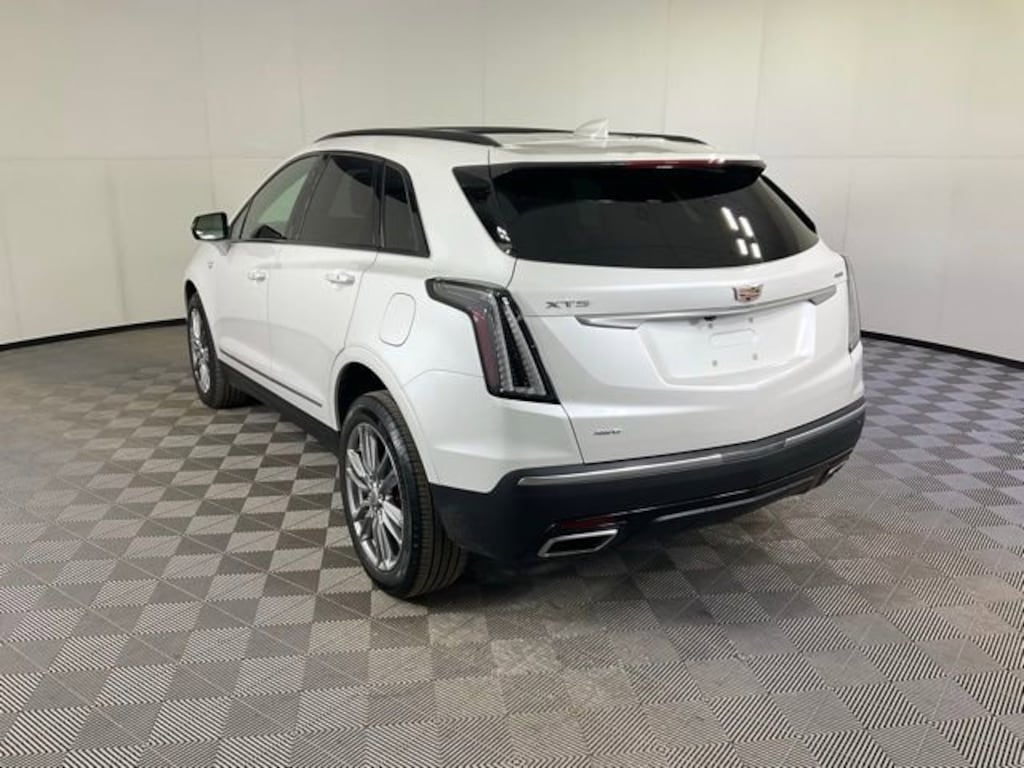 Certified 2025 CADILLAC XT5 Sport SUV
