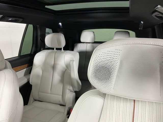 2026 Cadillac VISTIQ Sport - Photo 31