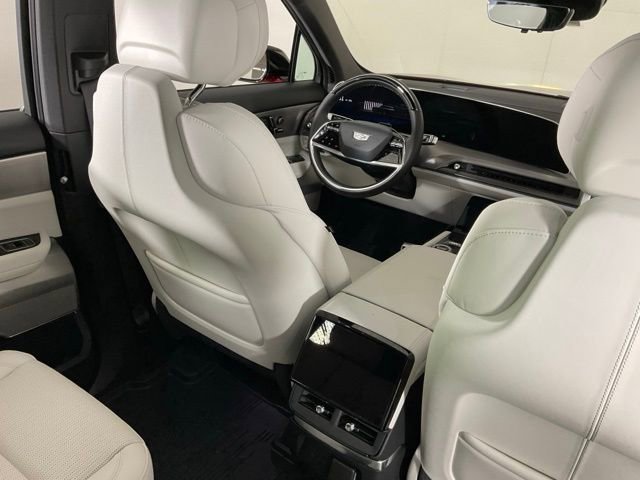 2026 Cadillac VISTIQ Sport - Photo 30