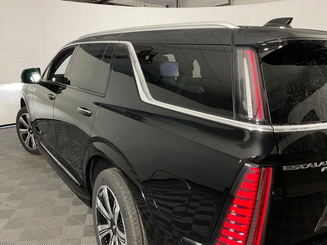 2026 Cadillac Escalade IQL Luxury - Photo 35