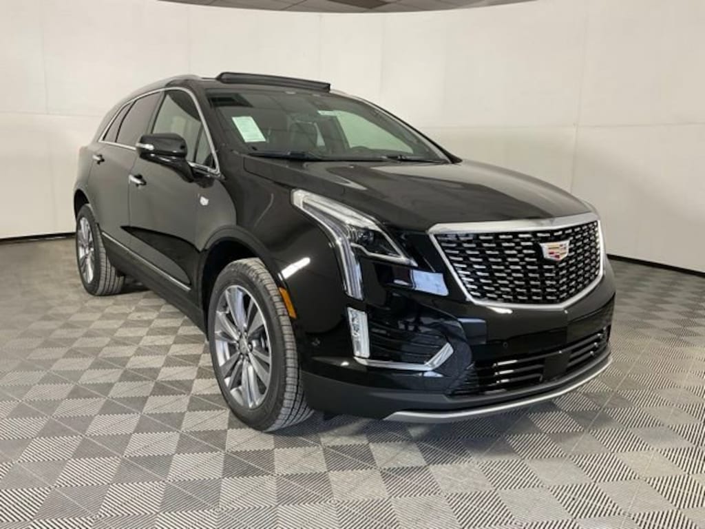 New 2026 CADILLAC XT5 Premium Luxury SUV