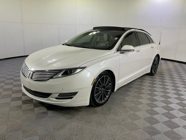 2014 Lincoln MKZ Base's photo