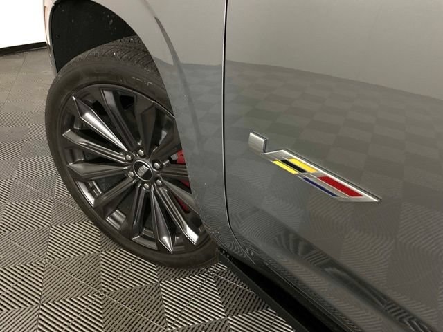 2026 Cadillac Escalade ESV V-Series - Photo 38