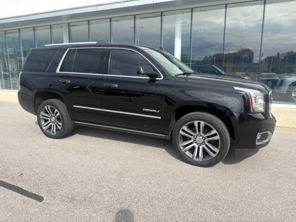 Used 2018 GMC Yukon Denali SUV