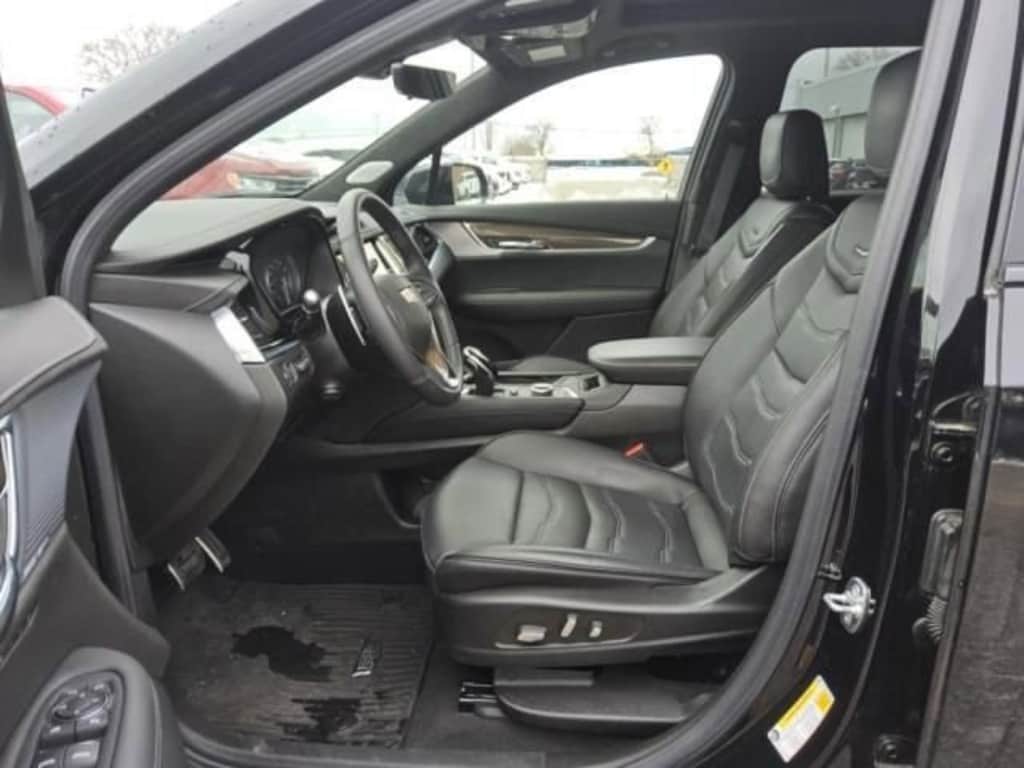 Used 2024 CADILLAC XT6 Sport SUV