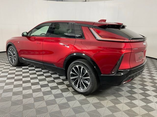2025 Cadillac Lyriq Sport photo 4