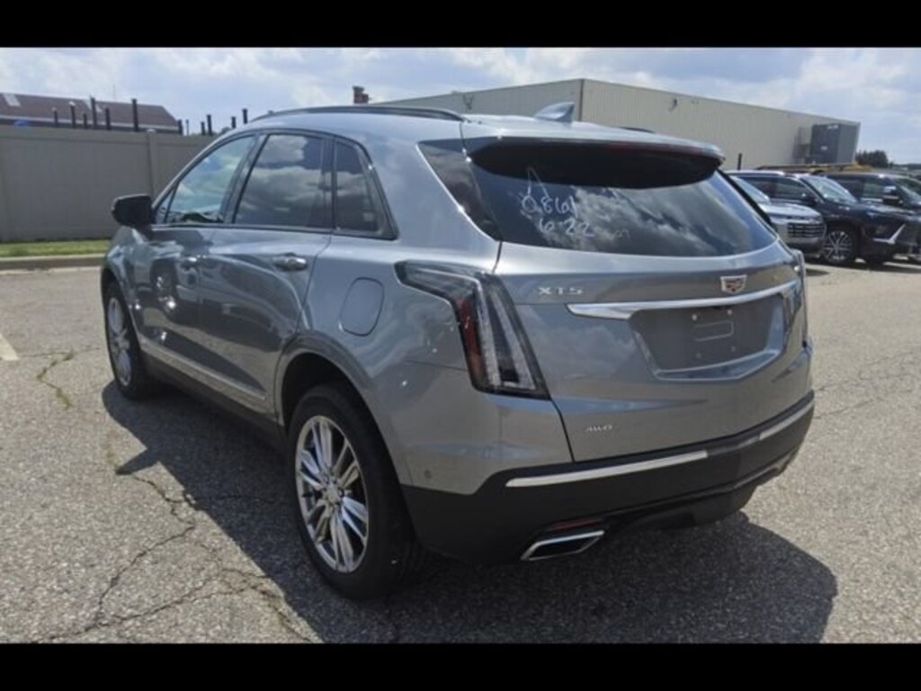 Used 2026 CADILLAC XT5 Sport SUV