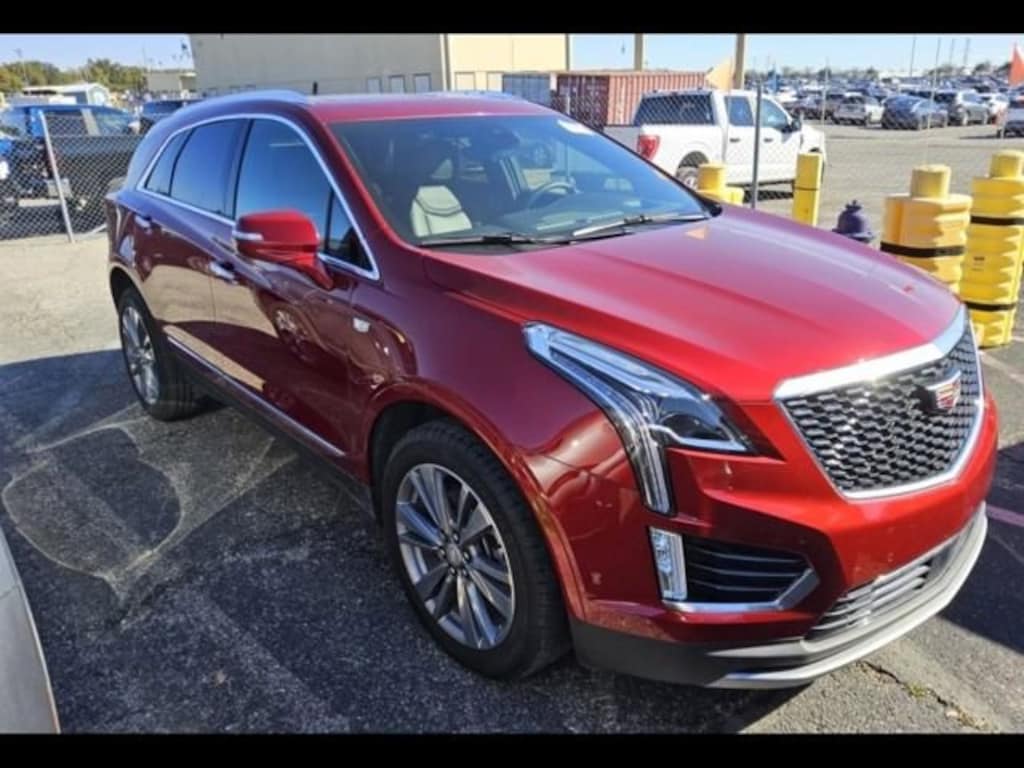 Used 2025 CADILLAC XT5 Premium Luxury SUV