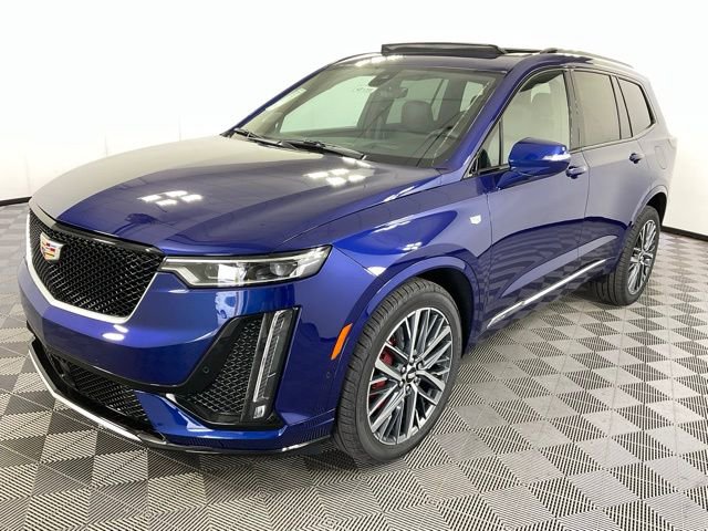 2025 Cadillac XT6 Sport photo 2